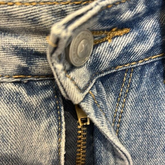 Princess Polly High Rise Raw Hem Light Wash Jeans Size 4 - Picture 3 of 14